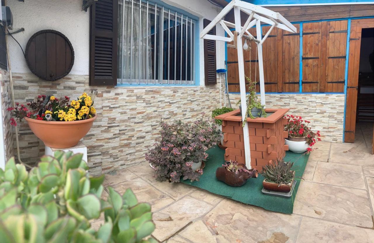 Mamas Summer House Larnaka Exterior foto